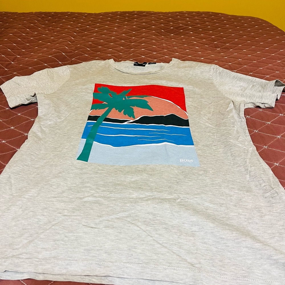 Hugo Boss Men’s Island Graphic Tee